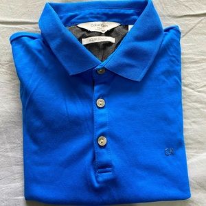 Calvin Klein T-shirt